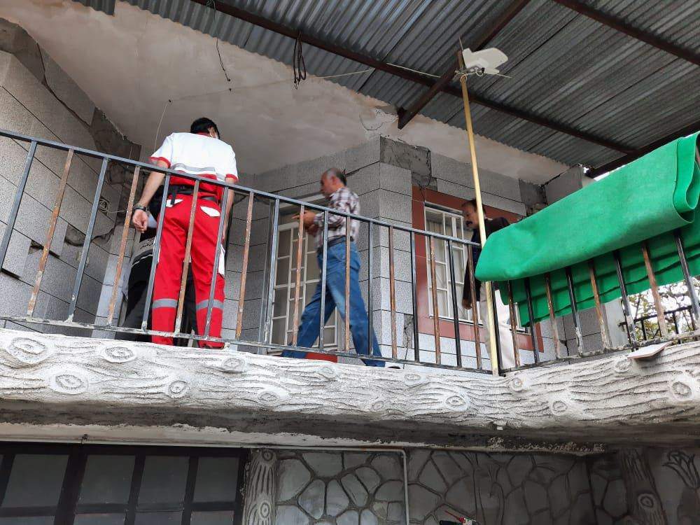 Iranian Red Crescent Responds to Earthquake in North